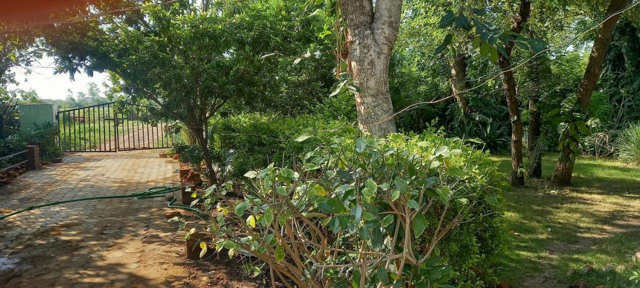 Tranquility Villa Shivpuri  Exterior photo